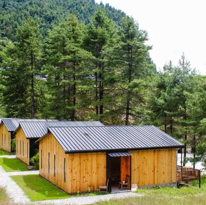 image of Phakding lodge