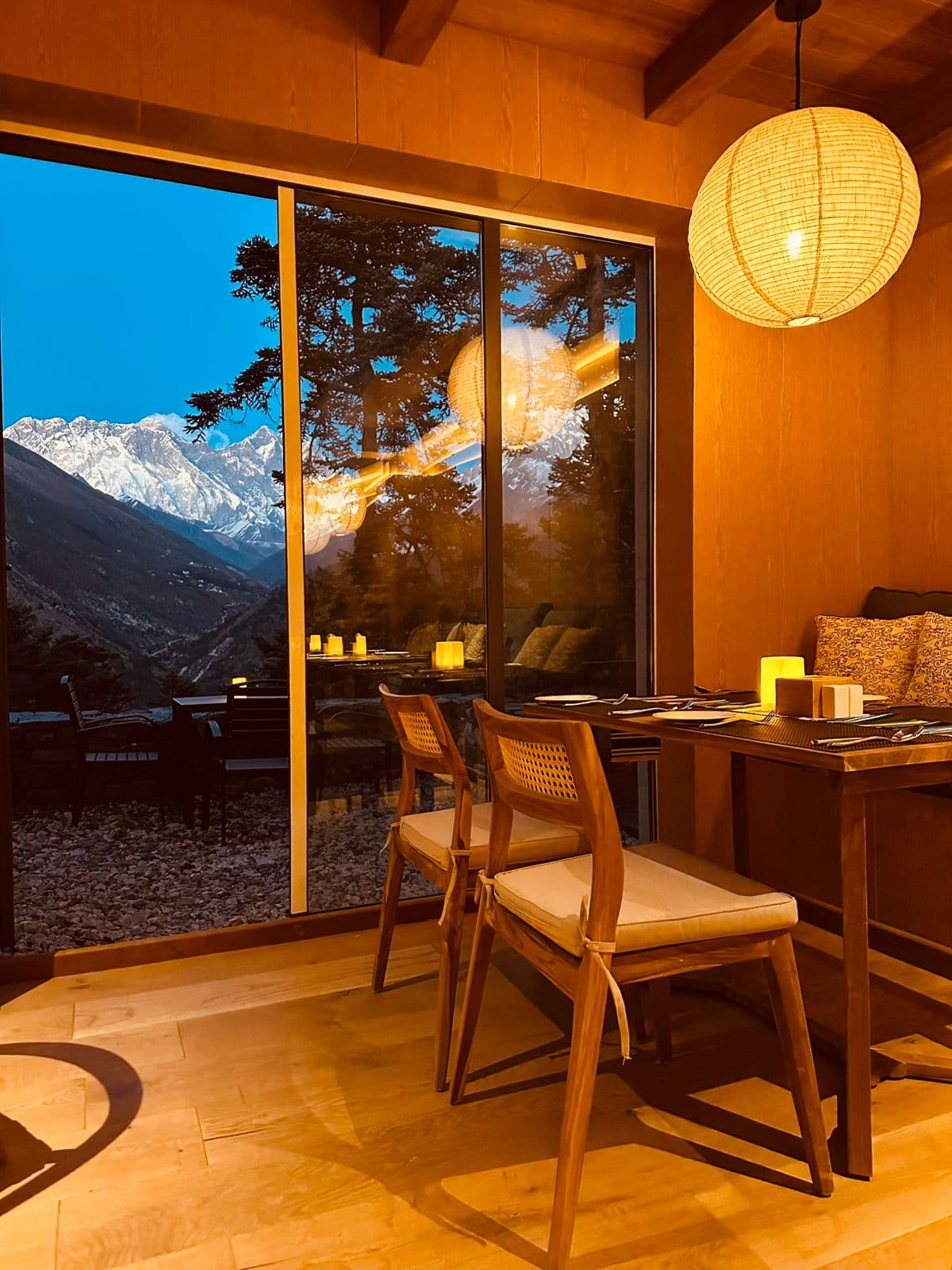 Photo showing Luxury Dining with View experience